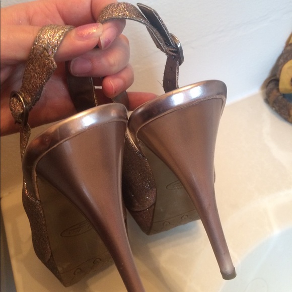 Glitzy party heels - Picture 3 of 4